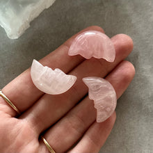 Load image into Gallery viewer, Rose Quartz Moon Face