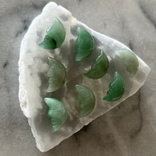 Load image into Gallery viewer, Aventurine Moon Face