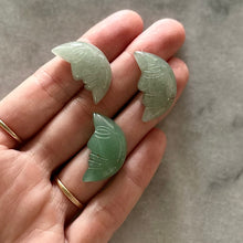 Load image into Gallery viewer, Aventurine Moon Face