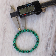 Load image into Gallery viewer, Malachite 8mm Bracelet
