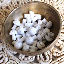 Load image into Gallery viewer, Howlite Mini Mushroom