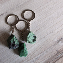 Load image into Gallery viewer, Raw Crystal Keychain