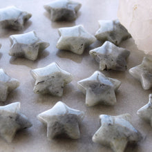 Load image into Gallery viewer, Labradorite Star
