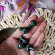 Load image into Gallery viewer, Ruby Zoisite Mini Mushroom