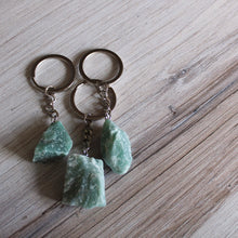 Load image into Gallery viewer, Raw Crystal Keychain