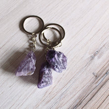 Load image into Gallery viewer, Raw Crystal Keychain