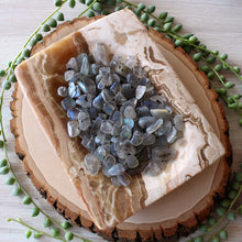 Load image into Gallery viewer, Labradorite Tumbled Chips (xs) 4oz bag