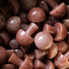 Load image into Gallery viewer, Strawberry Quartz Mini Mushroom