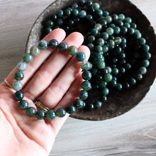 Load image into Gallery viewer, Moss Agate Bracelet