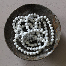 Load image into Gallery viewer, Howlite Bracelet