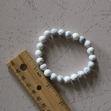 Load image into Gallery viewer, Howlite Bracelet
