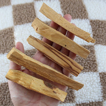 Load image into Gallery viewer, 4" Palo Santo Stick (3 pcs)