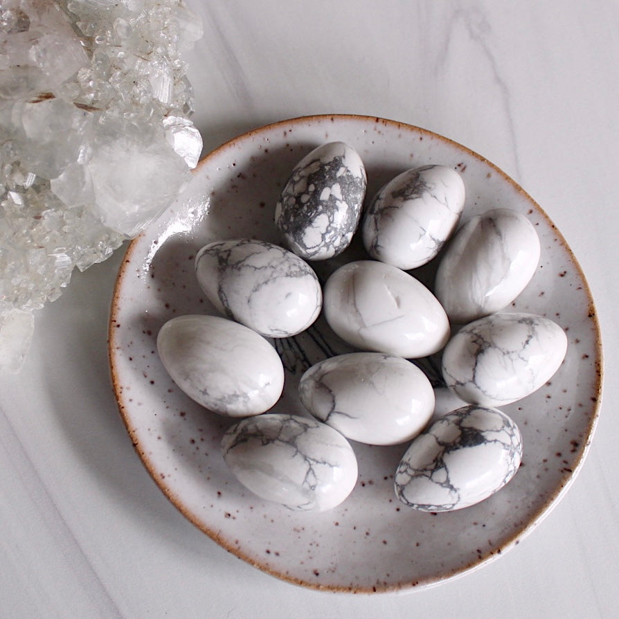 Howlite Mini Egg