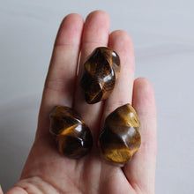 Load image into Gallery viewer, Tiger&#39;s Eye Mini Flame
