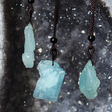 Load image into Gallery viewer, Aquamarine Raw Necklace
