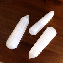 Load image into Gallery viewer, Selenite Faceted Wand
